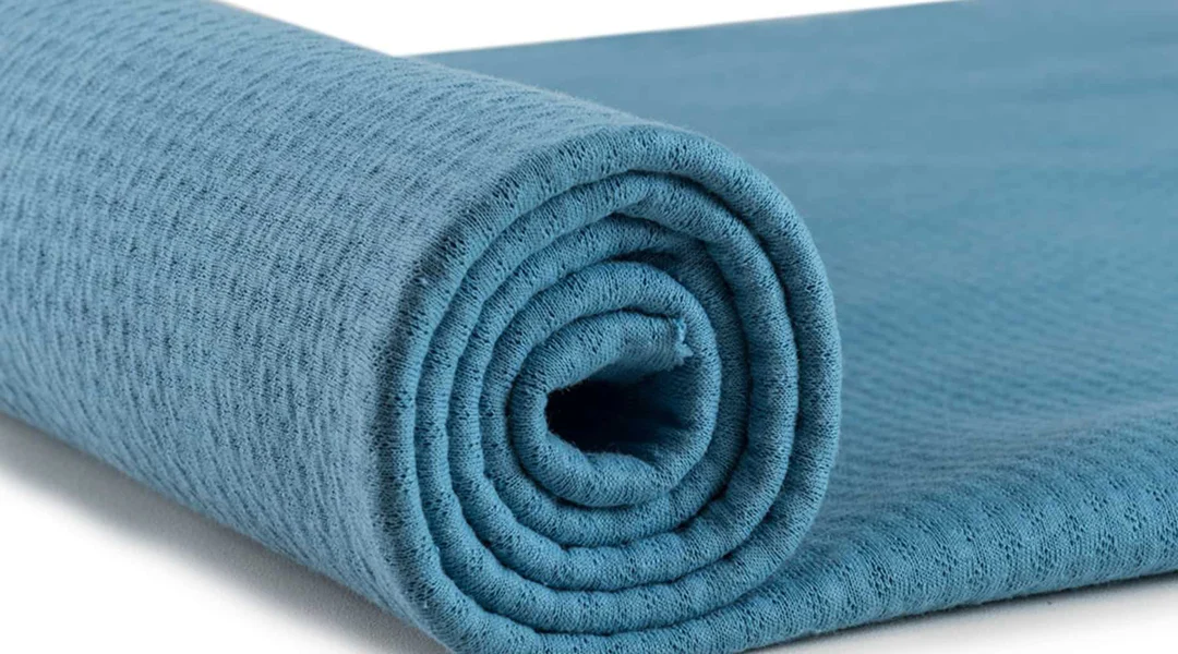 Anti-Pill & Anti-Fade Fabric: Eliminate Early Garment Waste