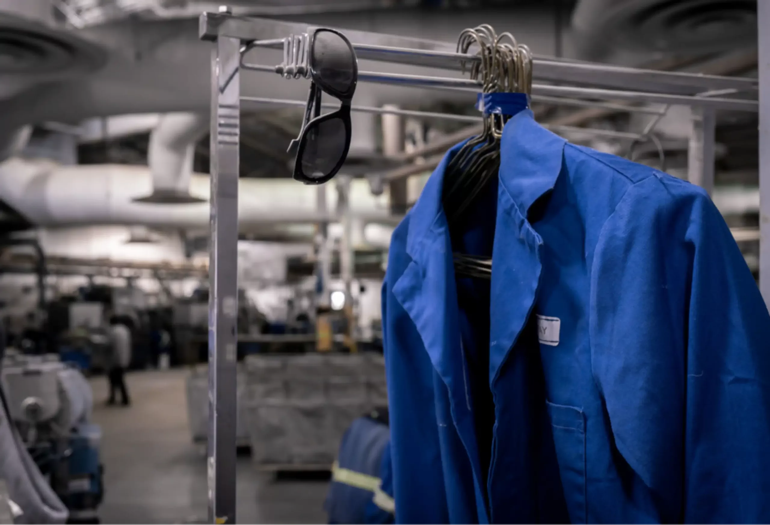How to Ace Coverall Care and Maintenance Properly? Pro Guide