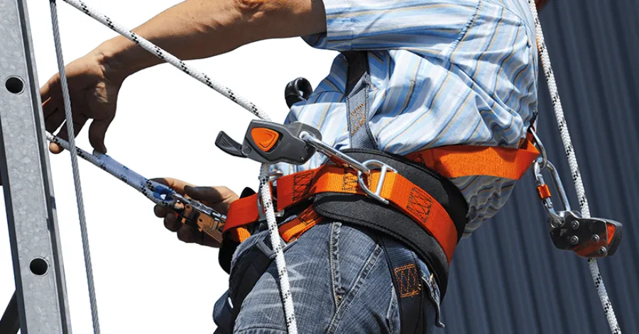 Safety Harness Sourcing Ptifalls
