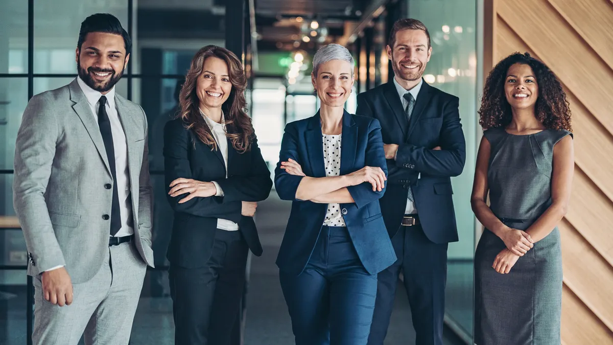 How Much Does Enterprise B2B Suit Tailoring Cost?