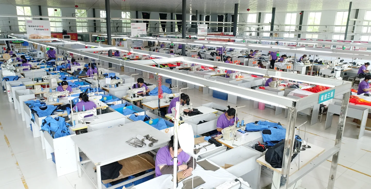 LantaoWork factory floor with production lines