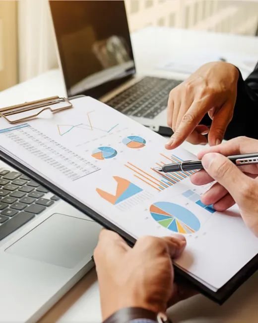 Enterprise Buyer — decision maker on the corporate uniform program committee