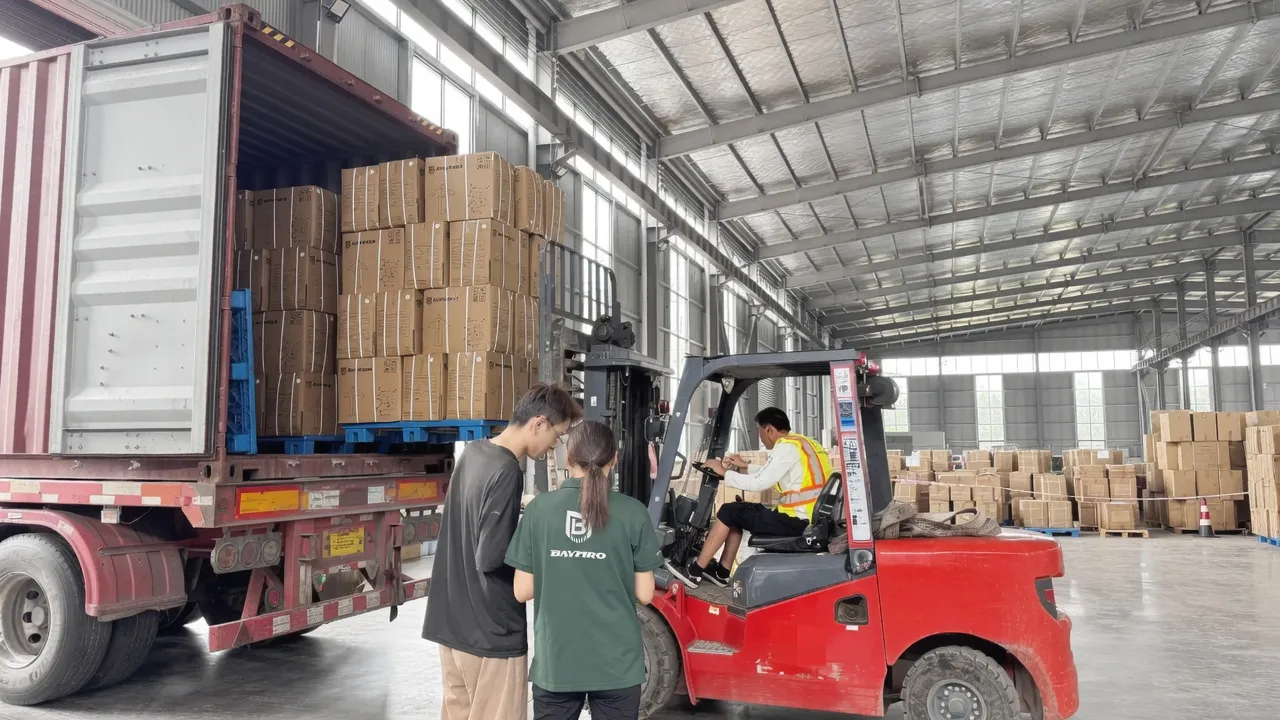 LantaoWork custom workwear manufacturing facility — image 2 of 4