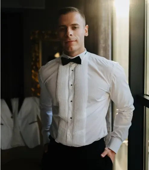 Slim Silhouette — custom hospitality uniform fit sample, LantaoWork pattern-making studio