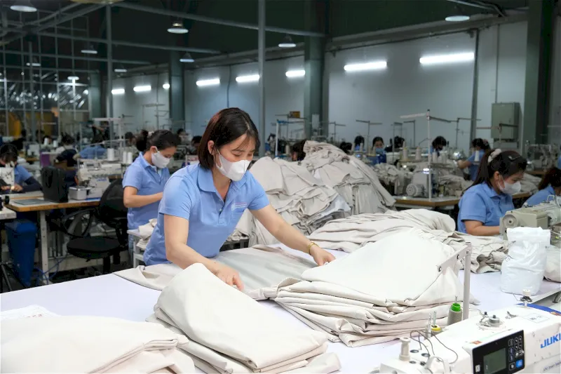 Industrial sewing production line with skilled operators at LantaoWork