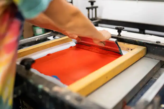 Silk Screen Print screen printing technique demonstration