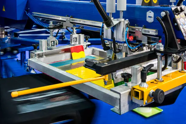 Automated screen printing carousel press in operation at LantaoWork factory